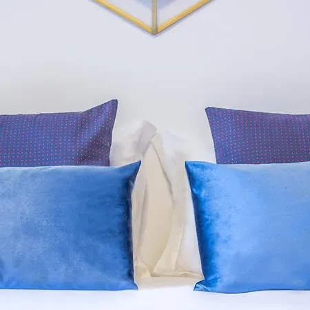 Santos Blue Tiles Apartment