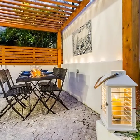 Santos Blue Tiles Apartment *